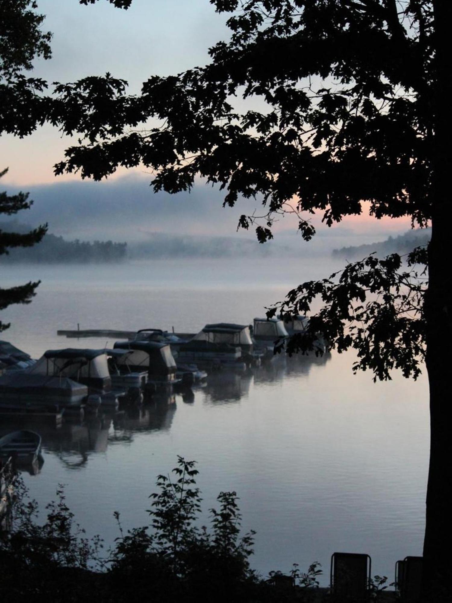 Oakview Lodge & Marina Algonquin Highlands Eksteriør billede